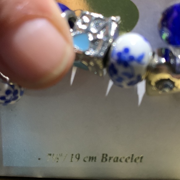 Bracelet - Picture 2 of 4